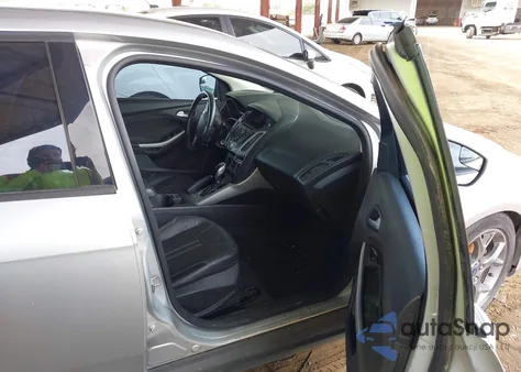 2014 Ford Focus Se from USA, damaged, VIN 1FADP3K27EL239392